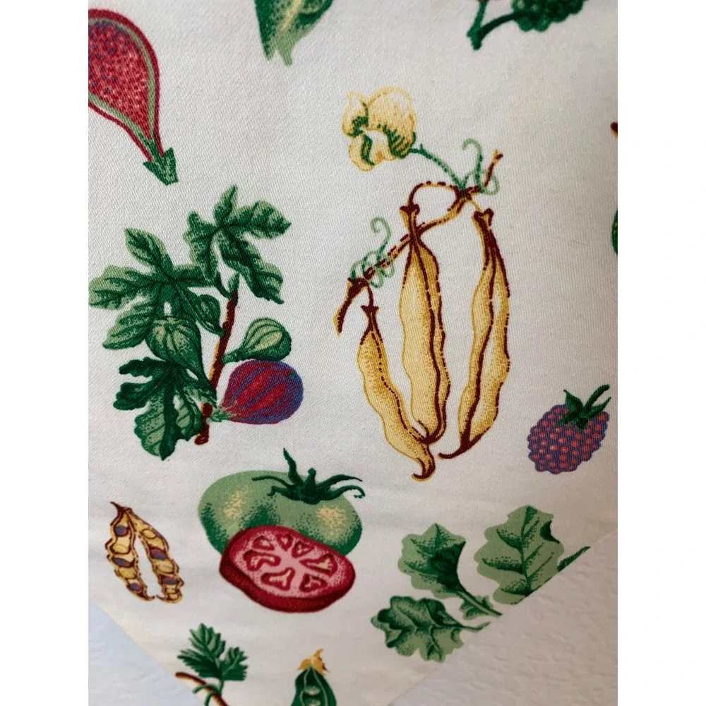 Waverly Table Runner 68